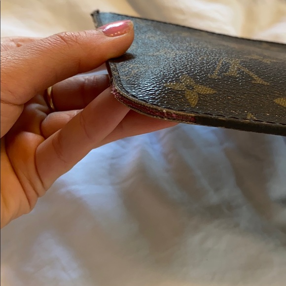 Louis Vuitton Monogram Wristlet with Burgundy Trim - Picture 5 of 8